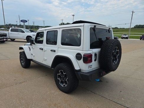 Used 2023 Jeep Wrangler Unlimited Rubicon 4xe w/ Cold Weather Group AWD/4WD image 6