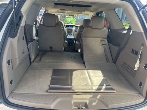 Used 2015 GMC Acadia Denali image 5