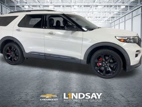 Used 2021 Ford Explorer ST w/ Equipment Group 401A image 3