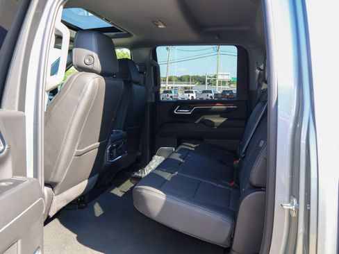 New 2026 GMC Sierra 3500 Denali w/ Denali Reserve Package AWD/4WD image 12