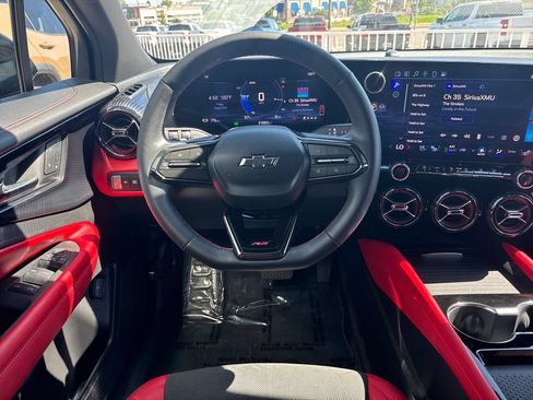 Used 2025 Chevrolet Blazer EV RS AWD/4WD image 13