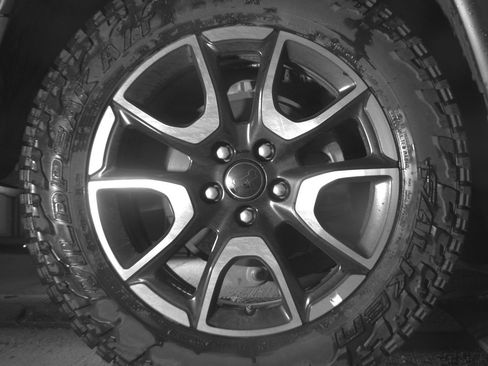 Used 2025 Jeep Compass Trailhawk AWD/4WD image 15