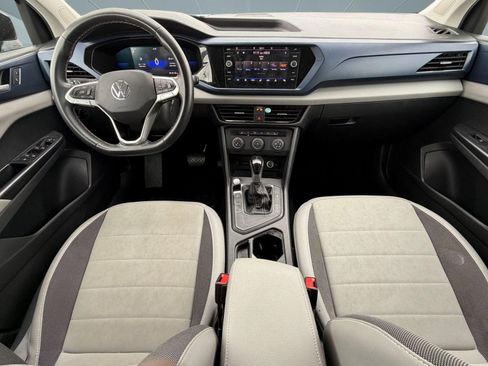 Used 2022 Volkswagen Taos SE w/ IQ.Drive SE Package image 13