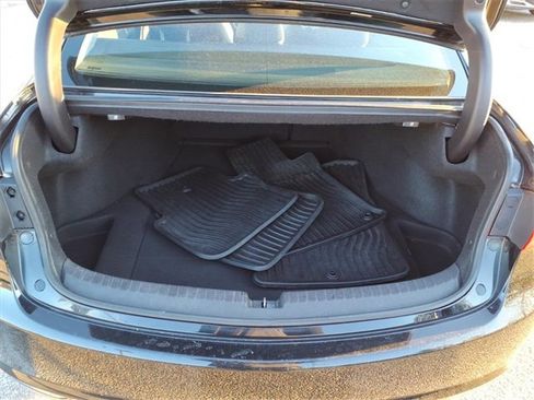 Used 2015 Acura TLX V6 image 9