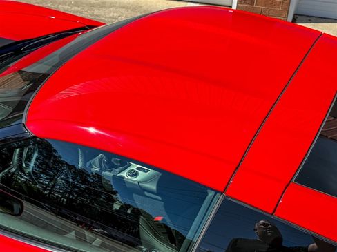 Used 2019 Chevrolet Corvette Stingray Coupe w/ Carbon Flash Badge Package RWD image 5