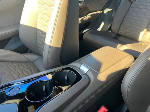 Used 2023 Audi RS e-tron GT w/ Carbon Performance Package image 33