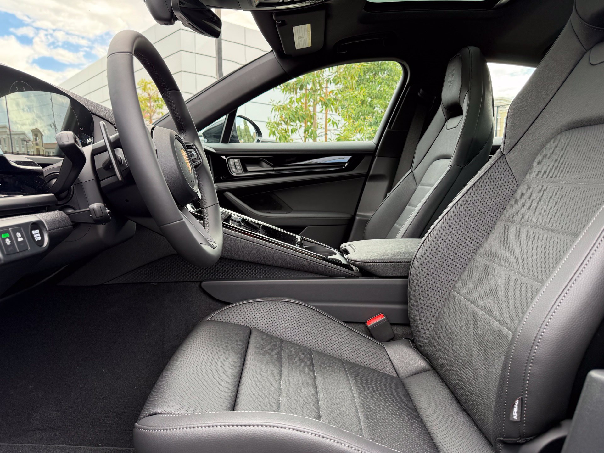 New 2026 Porsche Panamera 4 AWD/4WD image 12