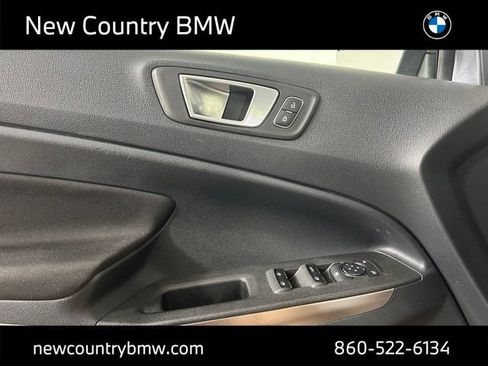 Used 2019 Ford EcoSport SE AWD/4WD image 12