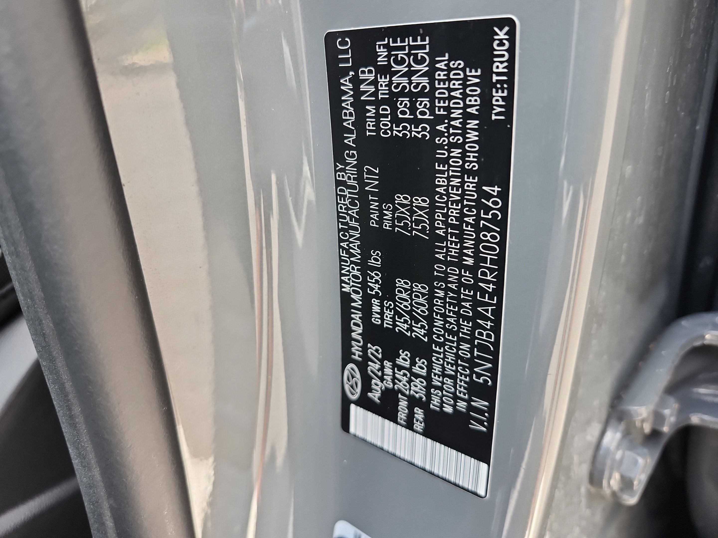 Used 2024 Hyundai Santa Cruz SEL FWD image 23