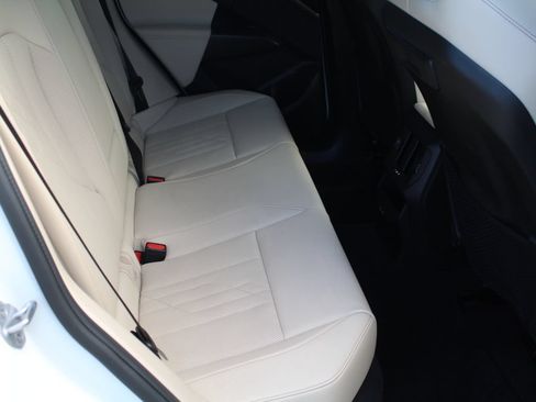 Used 2025 BMW X3 xDrive30i w/ Premium Package AWD/4WD image 13