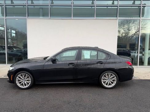Certified 2023 BMW 330i xDrive Sedan w/ Convenience Package image 2