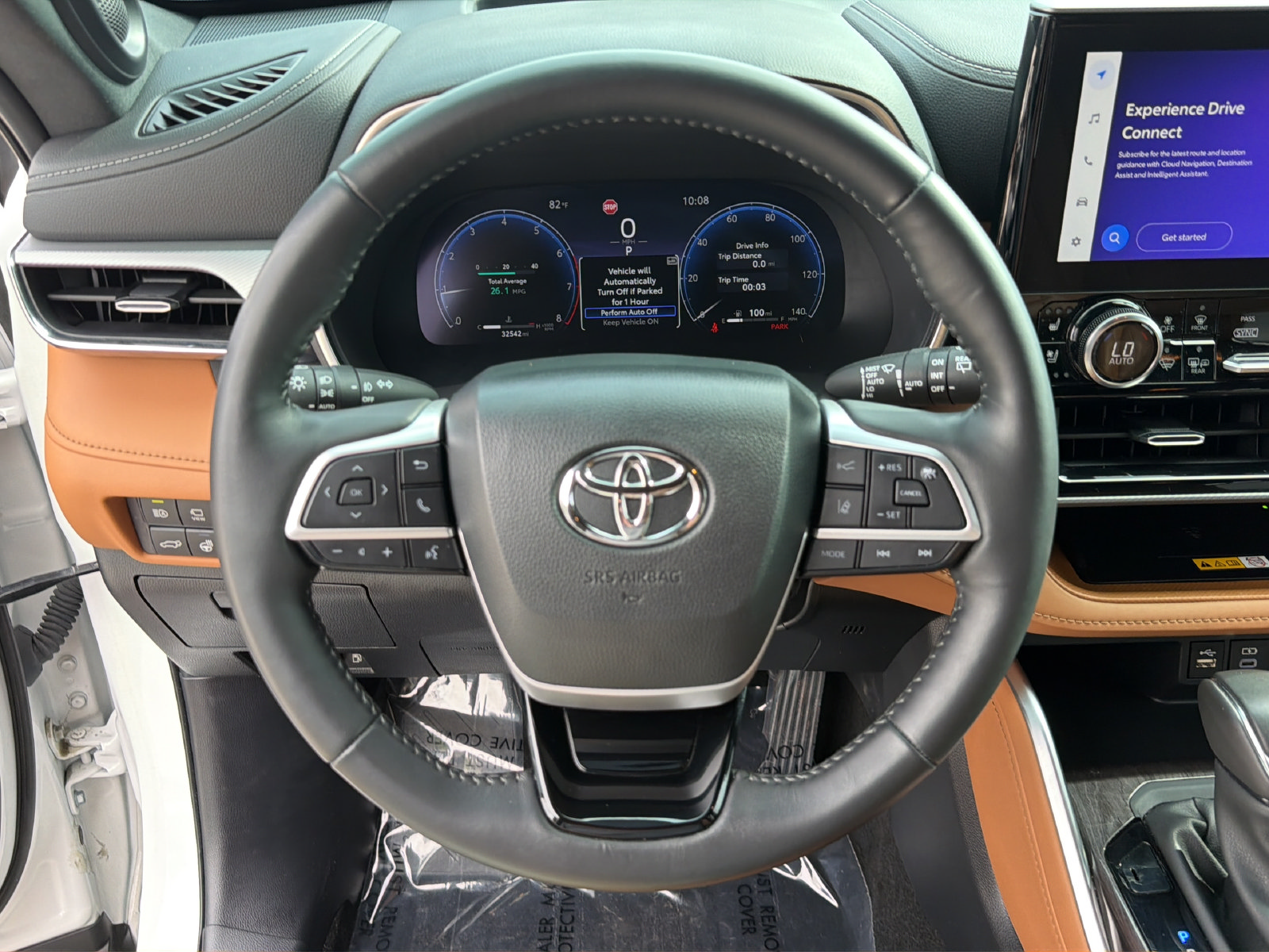 Used 2024 Toyota Highlander Platinum FWD image 15