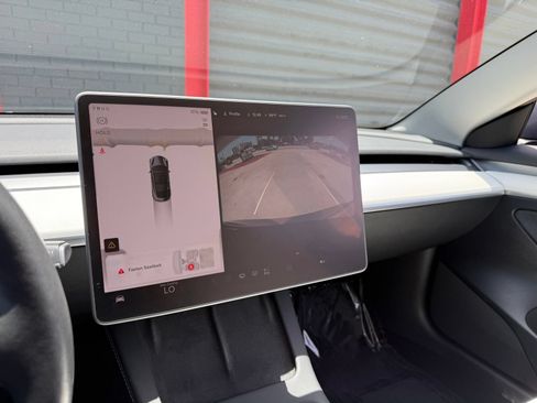 Used 2023 Tesla Model 3 Standard Range RWD image 28