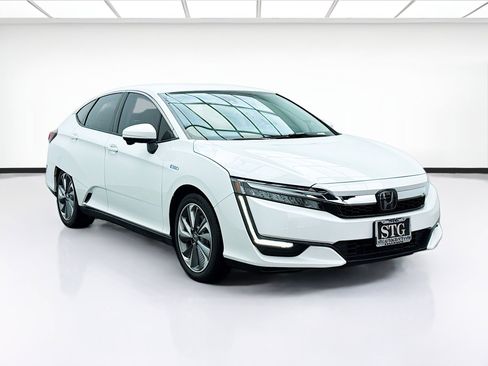 Used 2019 Honda Clarity Plug-In Hybrid image 3