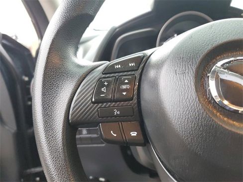 Used 2017 MAZDA CX-3 Sport image 12