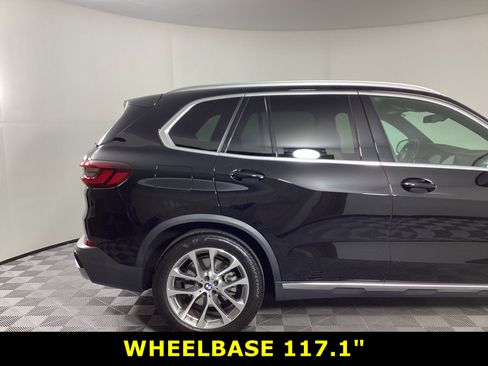 Used 2021 BMW X5 xDrive40i w/ Convenience Package image 9