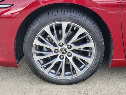 Used 2020 Lexus ES 350 w/ Premium Package FWD image 10