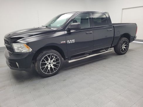 Used 2018 RAM 1500 Express w/ Express Value Package image 2