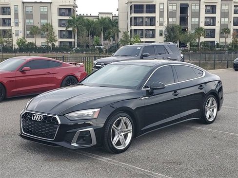 Used 2021 Audi A5 2.0T Premium image 2