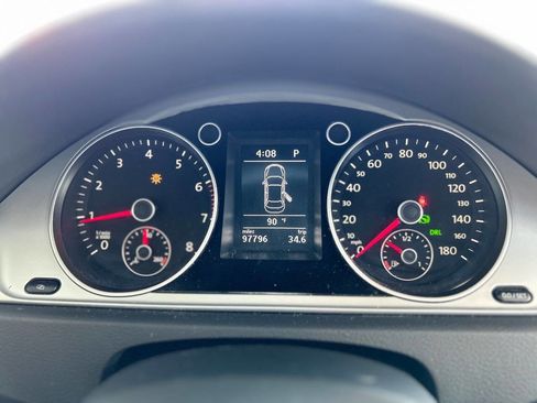 Used 2012 Volkswagen CC Sport FWD image 62