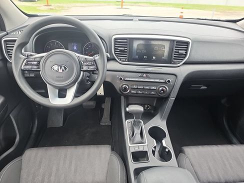 Used 2022 Kia Sportage LX FWD image 7