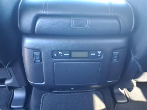 Used 2024 Nissan Armada Platinum w/ Cargo Package image 31