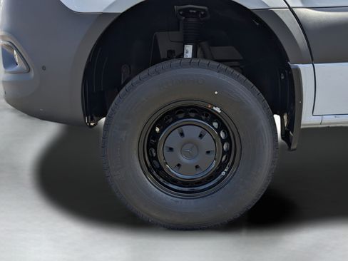 New 2026 Mercedes-Benz Sprinter 2500 image 10