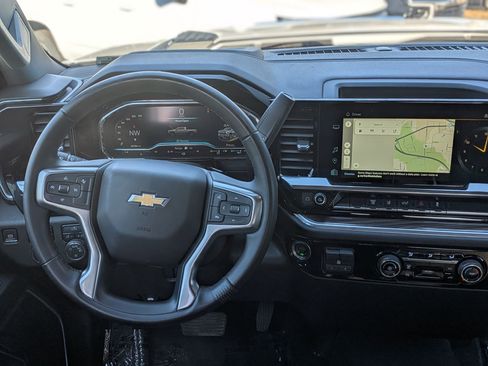 Certified 2024 Chevrolet Silverado 2500 LT image 18