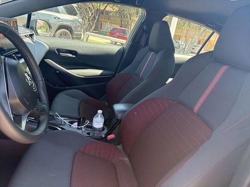 Used 2025 Toyota Corolla SE FWD image 10