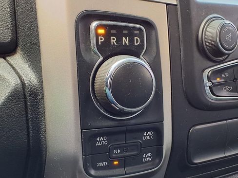 Used 2016 RAM 1500 Big Horn image 19