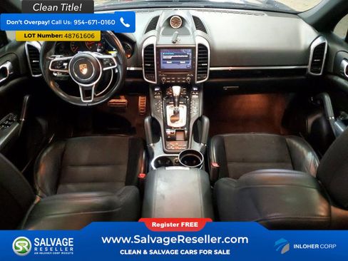 Used 2017 Porsche Cayenne Platinum Edition AWD/4WD image 11