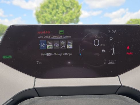 New 2026 Toyota Prius Plug-In Hybrid FWD image 15