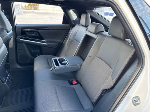 Used 2025 Toyota bZ4X FWD image 24