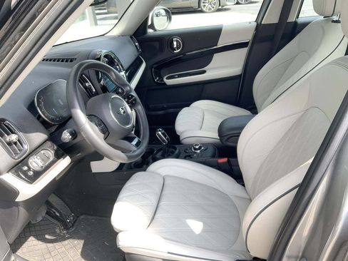 Certified 2024 MINI Cooper Countryman S w/ Signature Upholstery Package FWD image 3