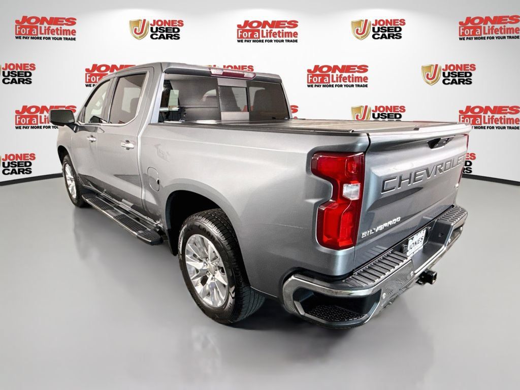 Used 2021 Chevrolet Silverado 1500 LTZ w/ LTZ Convenience Package II AWD/4WD image 2