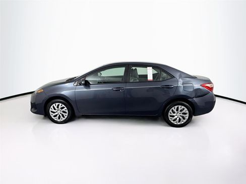 Used 2019 Toyota Corolla L image 11