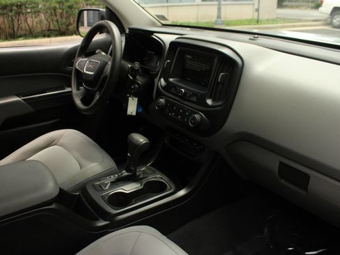 Used 2019 GMC Canyon W/T w/ Convenience Package RWD image 19