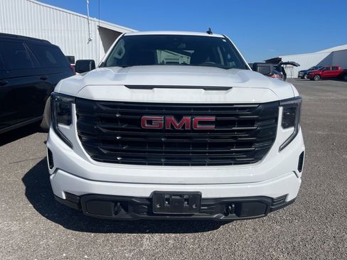 Used 2024 GMC Sierra 1500 Pro w/ Graphite Edition image 2