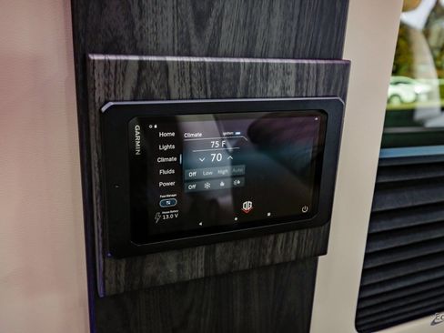 Used 2025 Mercedes-Benz Sprinter 3500 image 96