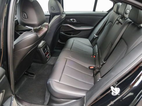 Used 2026 BMW 330i Sedan w/ Premium Package RWD image 20