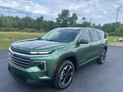 New 2027 Chevrolet Traverse LT w/ Sun and Wheel Package