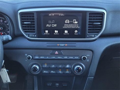 Used 2020 Kia Sportage LX image 20