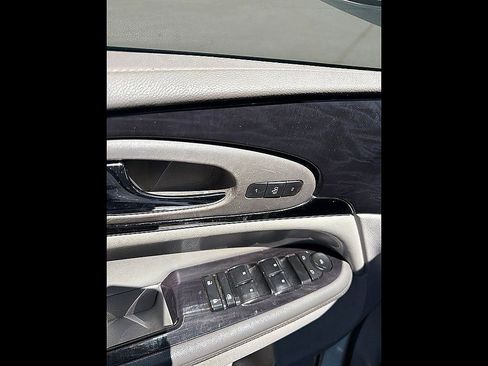 Used 2017 Buick Enclave Leather w/ Enclave Sport Touring Edition FWD image 10