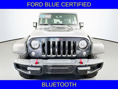 Used 2017 Jeep Wrangler Unlimited Rubicon image 2