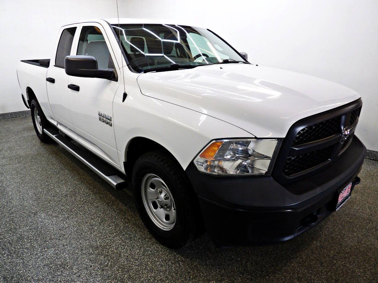 Used 2016 RAM 1500 Tradesman w/ Protection Group AWD/4WD image 3