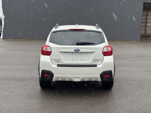 Used 2017 Subaru Crosstrek 2.0i Limited image 4
