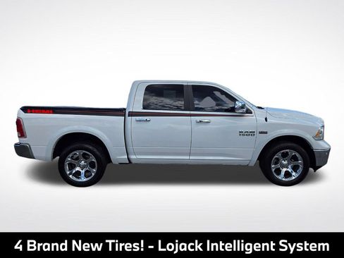 Used 2018 RAM 1500 Laramie RWD image 11