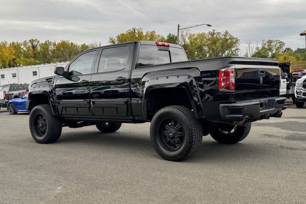 Used 2016 GMC Sierra 1500 SLT w/ SLT Preferred Package AWD/4WD image 5