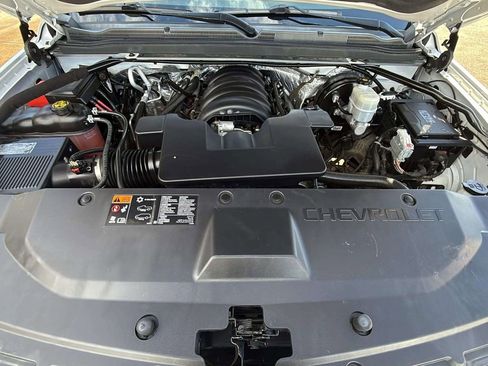 Used 2016 Chevrolet Suburban LTZ image 23