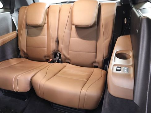 Used 2025 Mercedes-Benz GLS 450 4MATIC image 58